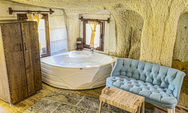 Heritage Cave Suites