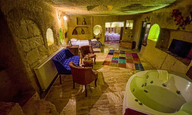 Heritage Cave Suites