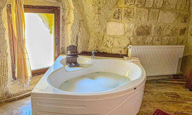 Heritage Cave Suites