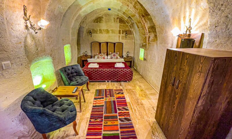 Heritage Cave Suites