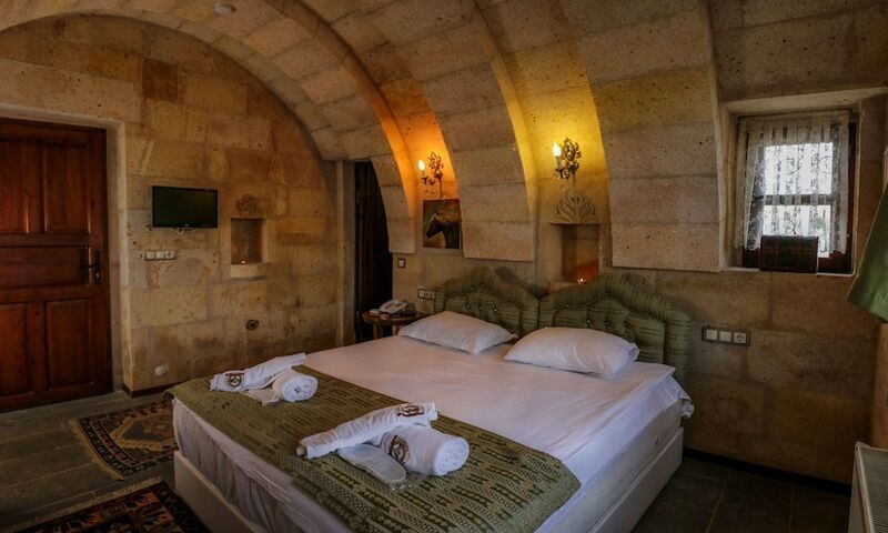 Cave Art Hotel