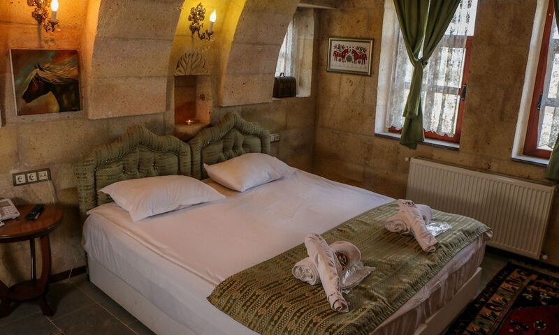 Cave Art Hotel