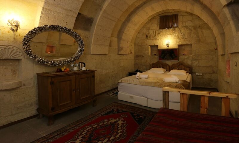 Cave Art Hotel